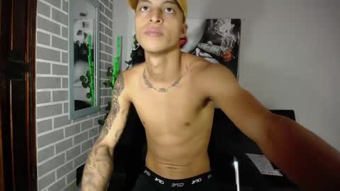 adan_connor online show from December 19, 2025, 4:14 pm