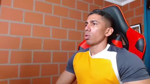 Adan Sin online show from December 26, 2024, 6:01 pm