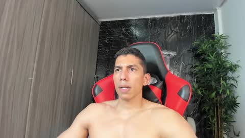Snapshot of adan_sin1 chatting on April 18, 2026, 7:58 pm Adan Sin online show from April 18, 2026, 7:58 pm