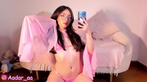 adara_aa online show from February 5, 2025, 1:58 am