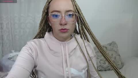 adaraah  online show from December 15, 2025, 11:53 pm