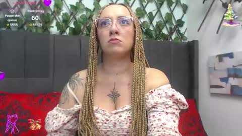 adaraah  online show from December 18, 2025, 7:09 pm