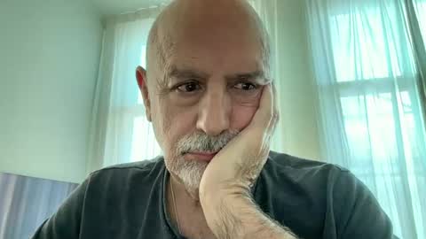Snapshot of add_me_2 chatting on July 4, 2026, 7:14 am add_me_2 online show from July 4, 2026, 7:14 am