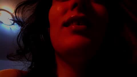 amy        online show from January 3, 2025, 11:25 am