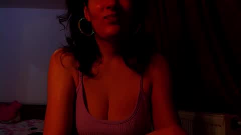 amy        online show from January 12, 2025, 2:14 am