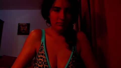 Snapshot of addicted2uts chatting on March 29, 2026, 8:53 pm amy online show from March 29, 2026, 8:53 pm