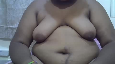 addicted_2_youu online show from January 15, 2026, 11:30 pm