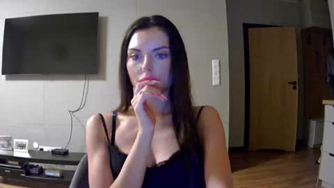 Snapshot of addisonadore chatting on June 10, 2026, 9:14 pm ADDISON online show from June 10, 2026, 9:14 pm