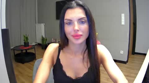 Snapshot of addisonadore chatting on June 11, 2026, 12:32 am ADDISON online show from June 11, 2026, 12:32 am