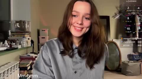 Snapshot of addy_moon chatting on November 5, 2025, 4:51 pm Addy online show from November 5, 2025, 4:51 pm