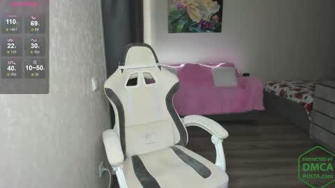 Adel online show from March 23, 2026, 4:05 am