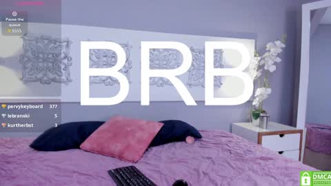 Adela Worsth online show from February 5, 2025, 3:31 pm