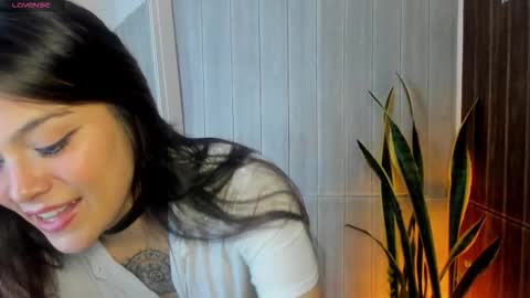 ADELAIN online show from March 4, 2026, 12:44 pm