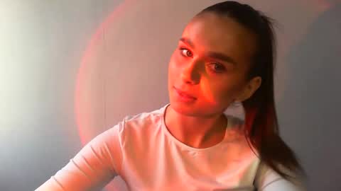 Adele Amore online show from February 8, 2025, 10:50 am