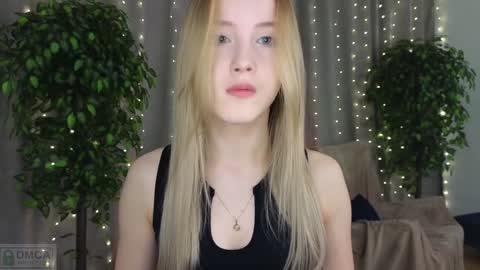 Adele online show from February 6, 2025, 7:51 pm