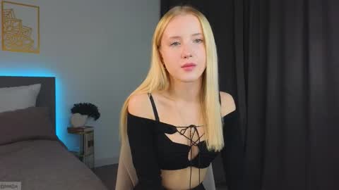 Adele online show from September 9, 2025, 9:47 pm