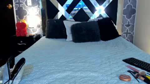 Snapshot of adele_cruzz chatting on May 13, 2026, 11:22 pm adele cruzz online show from May 13, 2026, 11:22 pm