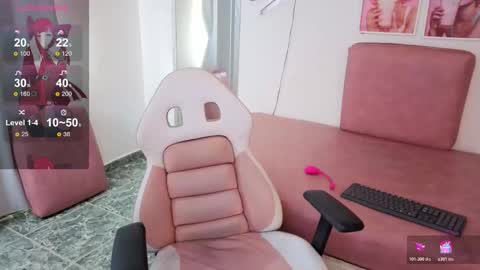 Snapshot of adele_latinlady chatting on October 20, 2025, 9:15 pm Sofi online show from October 20, 2025, 9:15 pm