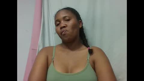 adelealy online show from November 1, 2025, 7:05 pm