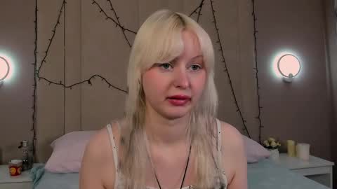 adelesilvy online show from March 3, 2026, 1:56 am