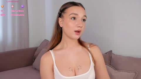 adelexx_zll online show from April 4, 2026, 7:28 am