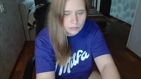 adelinalawson online show from May 23, 2026, 5:56 am