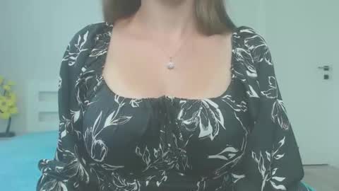 Snapshot of adelinalxnilss chatting on September 13, 2025, 10:59 am AdelinalXNilss online show from September 13, 2025, 10:59 am