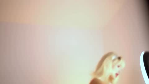 Snapshot of adelineking chatting on June 20, 2026, 1:52 am Ade online show from June 20, 2026, 1:52 am