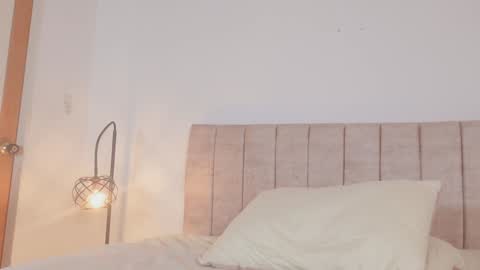 Snapshot of adelyn_x chatting on February 7, 2025, 11:12 am instragram adelyn 111 online show from February 7, 2025, 11:12 am