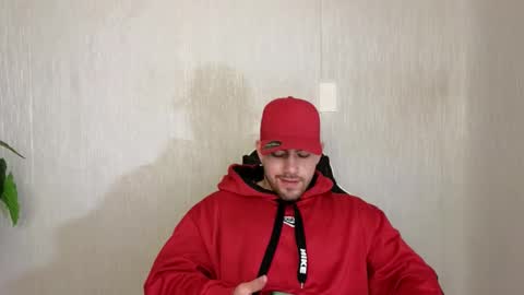 Snapshot of ades_lowe chatting on October 9, 2025, 12:03 pm Ades online show from October 9, 2025, 12:03 pm