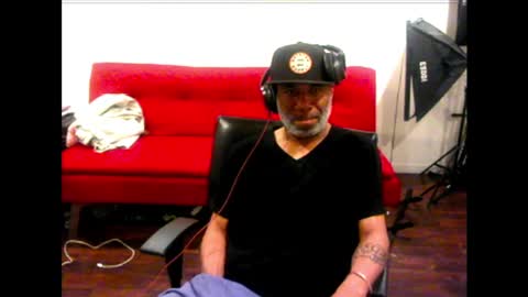 Snapshot of adick_ting chatting on December 27, 2024, 7:08 am adick_ting online show from December 27, 2024, 7:08 am