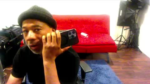 Snapshot of adick_ting chatting on March 11, 2025, 6:21 am adick_ting online show from March 11, 2025, 6:21 am