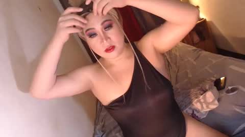 Snapshot of adorablekim69 chatting on April 28, 2026, 1:48 am MsKim online show from April 28, 2026, 1:48 am