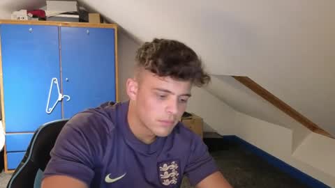 Snapshot of adr_twink chatting on April 25, 2026, 9:23 pm ADR Twink online show from April 25, 2026, 9:23 pm