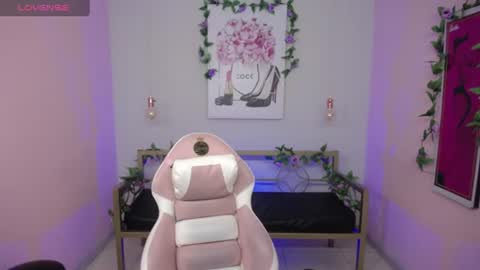 Adri  online show from July 24, 2026, 12:14 pm