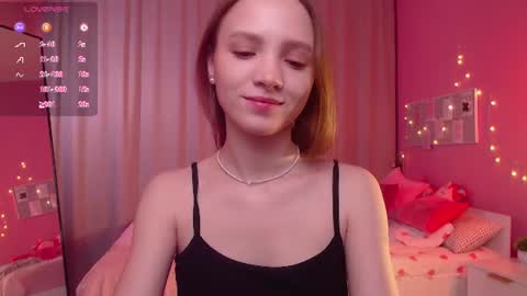Snapshot of adria_arjona chatting on June 14, 2026, 7:43 am Eva online show from June 14, 2026, 7:43 am