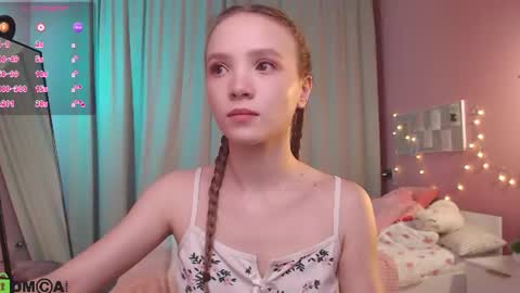 Snapshot of adria_arjona chatting on July 23, 2026, 3:04 am Eva online show from July 23, 2026, 3:04 am