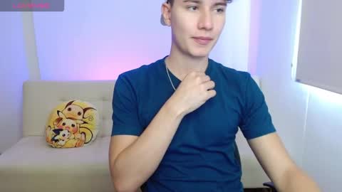 adrian morelli online show from December 13, 2025, 7:53 pm