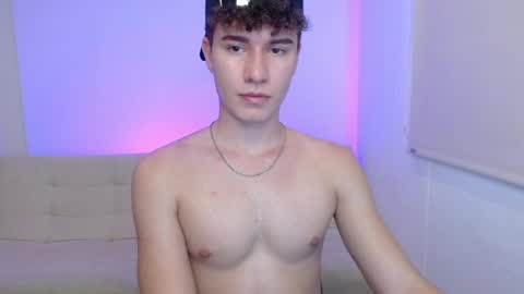 Snapshot of adrian_morelli chatting on May 28, 2026, 7:22 pm adrian morelli online show from May 28, 2026, 7:22 pm
