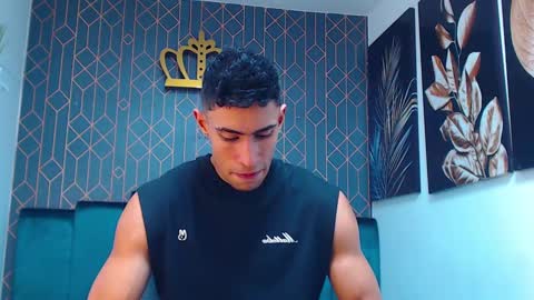 Snapshot of adrian_rae chatting on March 6, 2025, 11:47 am online show from March 6, 2025, 11:47 am