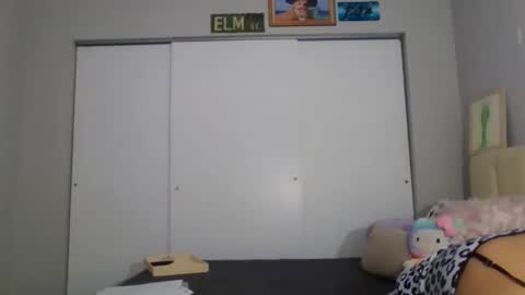 Snapshot of adriana318798 chatting on November 30, 2025, 2:59 am Princess Adri online show from November 30, 2025, 2:59 am