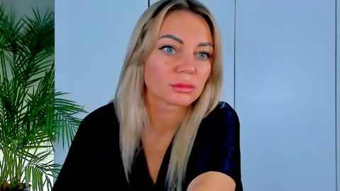 Snapshot of adriana_coy_ chatting on March 24, 2026, 12:21 pm Adriana online show from March 24, 2026, 12:21 pm
