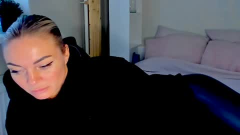 Snapshot of adriana_coy_ chatting on May 31, 2026, 11:06 am Adriana online show from May 31, 2026, 11:06 am