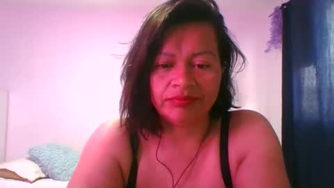 Snapshot of adrianagogo18 chatting on September 18, 2025, 1:57 pm adrianagogo18 online show from September 18, 2025, 1:57 pm