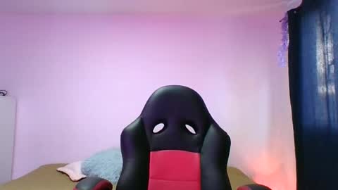 Snapshot of adrianagogo18 chatting on September 26, 2025, 11:25 am adrianagogo18 online show from September 26, 2025, 11:25 am