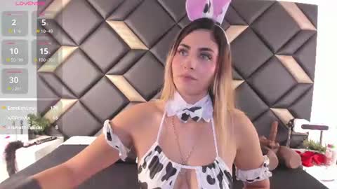 Adriana Harlow online show from July 28, 2026, 7:39 pm