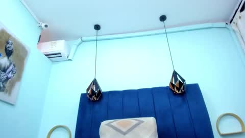 adriana online show from February 21, 2026, 12:11 am