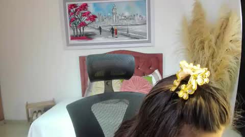 Adriana  online show from December 18, 2025, 5:19 pm