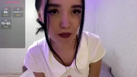 Snapshot of adrianna_raven chatting on July 29, 2026, 11:19 am Adriana online show from July 29, 2026, 11:19 am