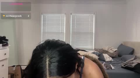 Adrianna  online show from December 1, 2025, 9:09 pm